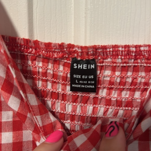 SHEIN red plaid tie top - Picture 4 of 5